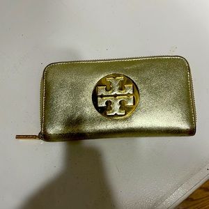 COPY - Gold Tory Burch wallet